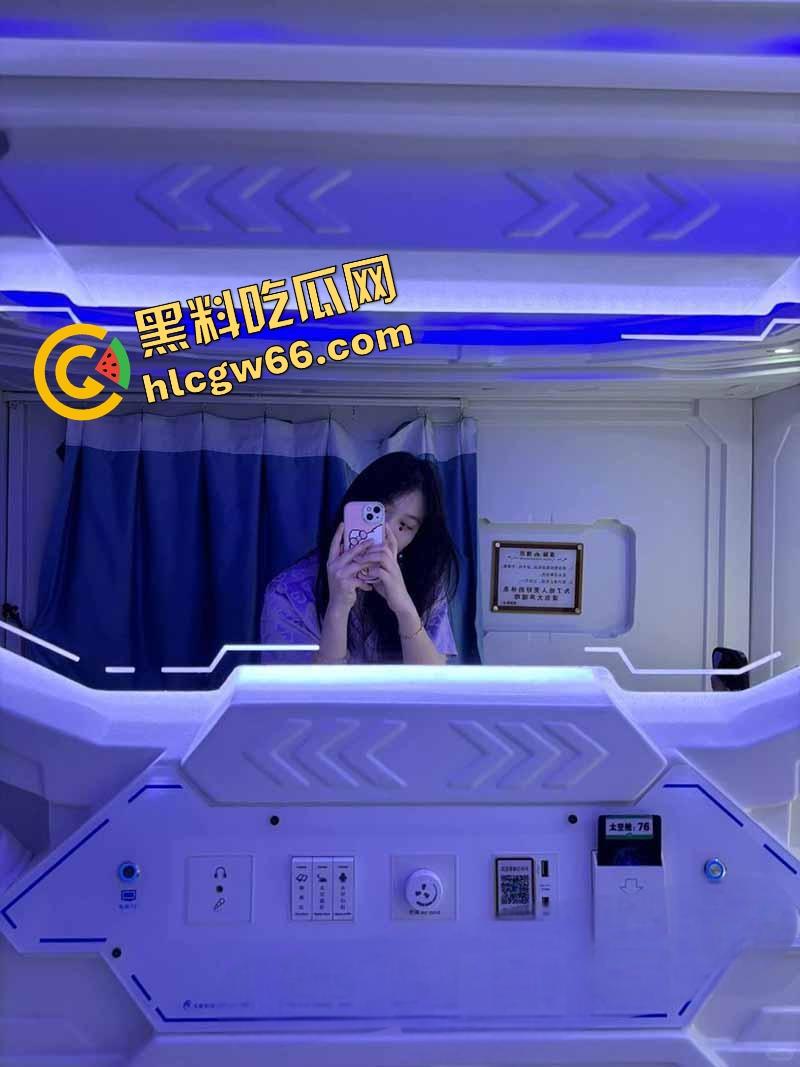 南京林业大学小仙女【田丽娜】被渣男爆出性爱视频，粉嫩小穴被狂插到翻白眼，舔狗舔成炮灰！-9