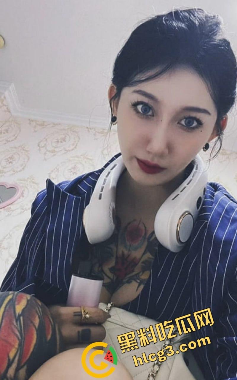 快手爆炸丑闻！纹身女神『彤謌』与榜大哥私会渔网做爱视频外泄，清纯颜值暗藏“风骚”真相！-10