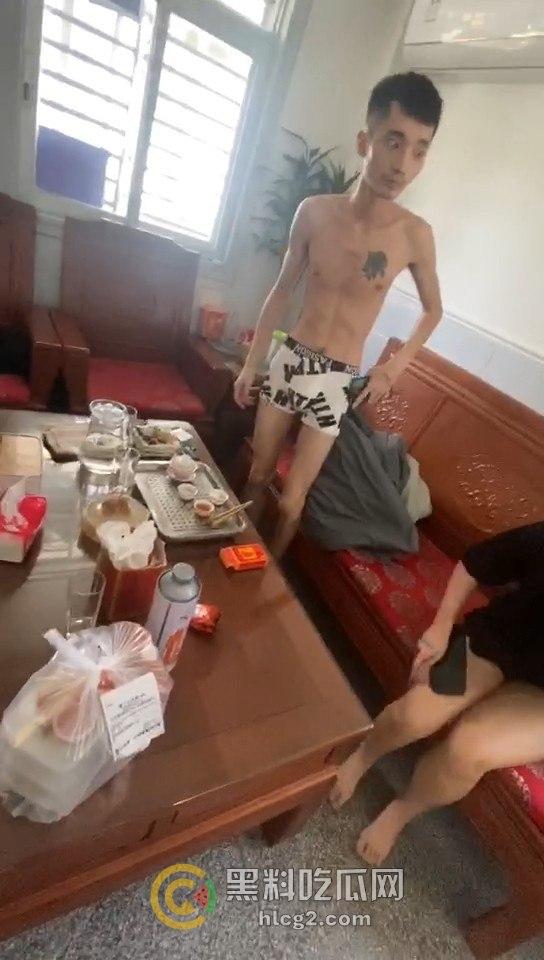 上海捉奸现场曝光！视频与聊天记录全程直播，背叛真相震撼揭晓-7