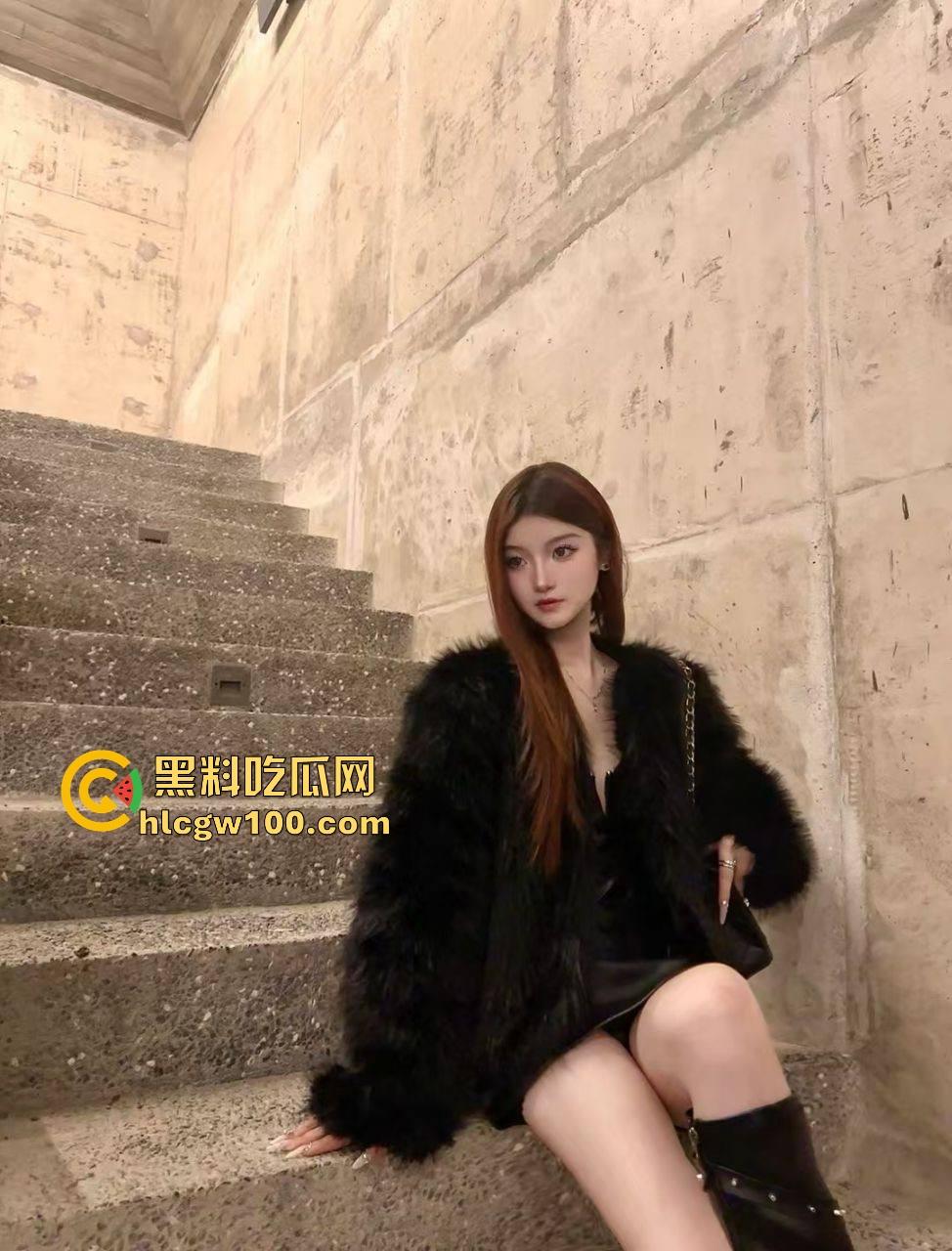 极品御姐淫妻『 林姬迩 』黑丝美少妇制服诱惑，巨乳喷奶榨精，毒龙肛交花式解锁，怀孕御姐美少妇颜值无敌！-2