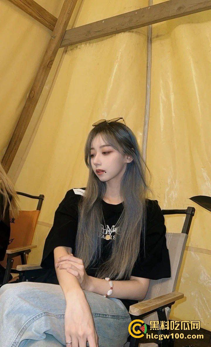 西安极品女神『刘嘉欣』现役Kpop女团成员，下海伴游5天3W，巨乳粉穴让人忍不住射爆，被金主操到腿软！-7