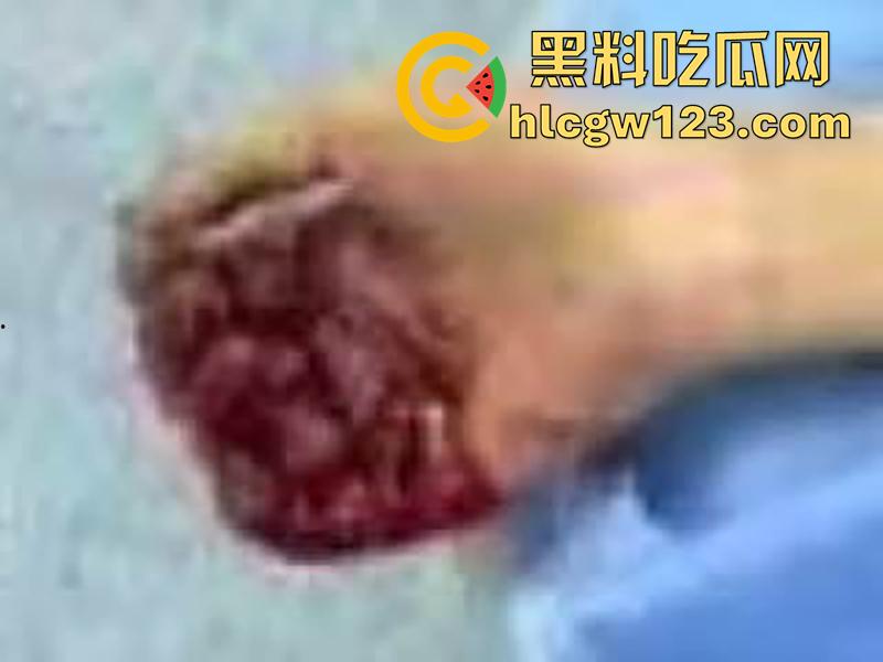 唐康刘雨洁离婚事件,精神小伙和精神小妹,兴趣上头光速结婚,几天后又果断离婚,太奇葩了!-3