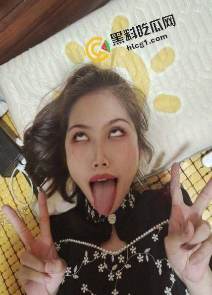 山西农业大学反差女学霸 蒋惠雯 人前五好学生 人后淫贱母狗 主人SM爆操视频曝光-2