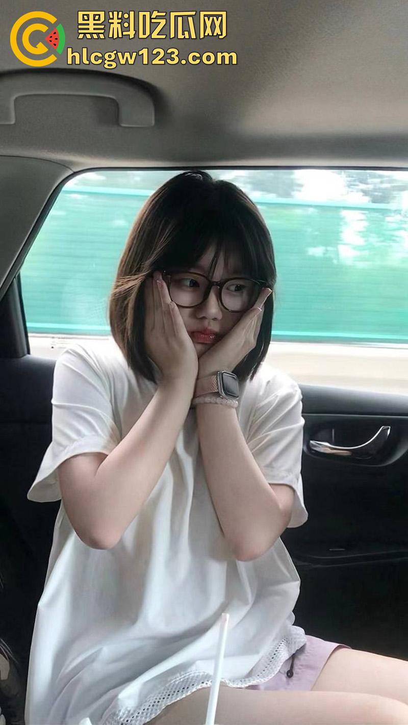 变态淫父送女儿去外地考试，在宾馆没忍住强上性感乖女儿，身材白嫩翘臀Q弹，后入啪啪极致淫荡！-3