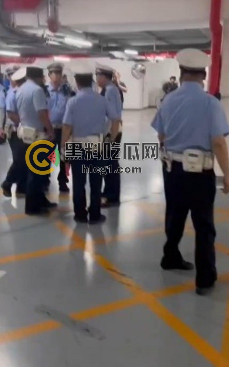 北京三环办公楼惊现地下改装车大会,被一锅端,懂车帝标识现场却称“无关”!-5