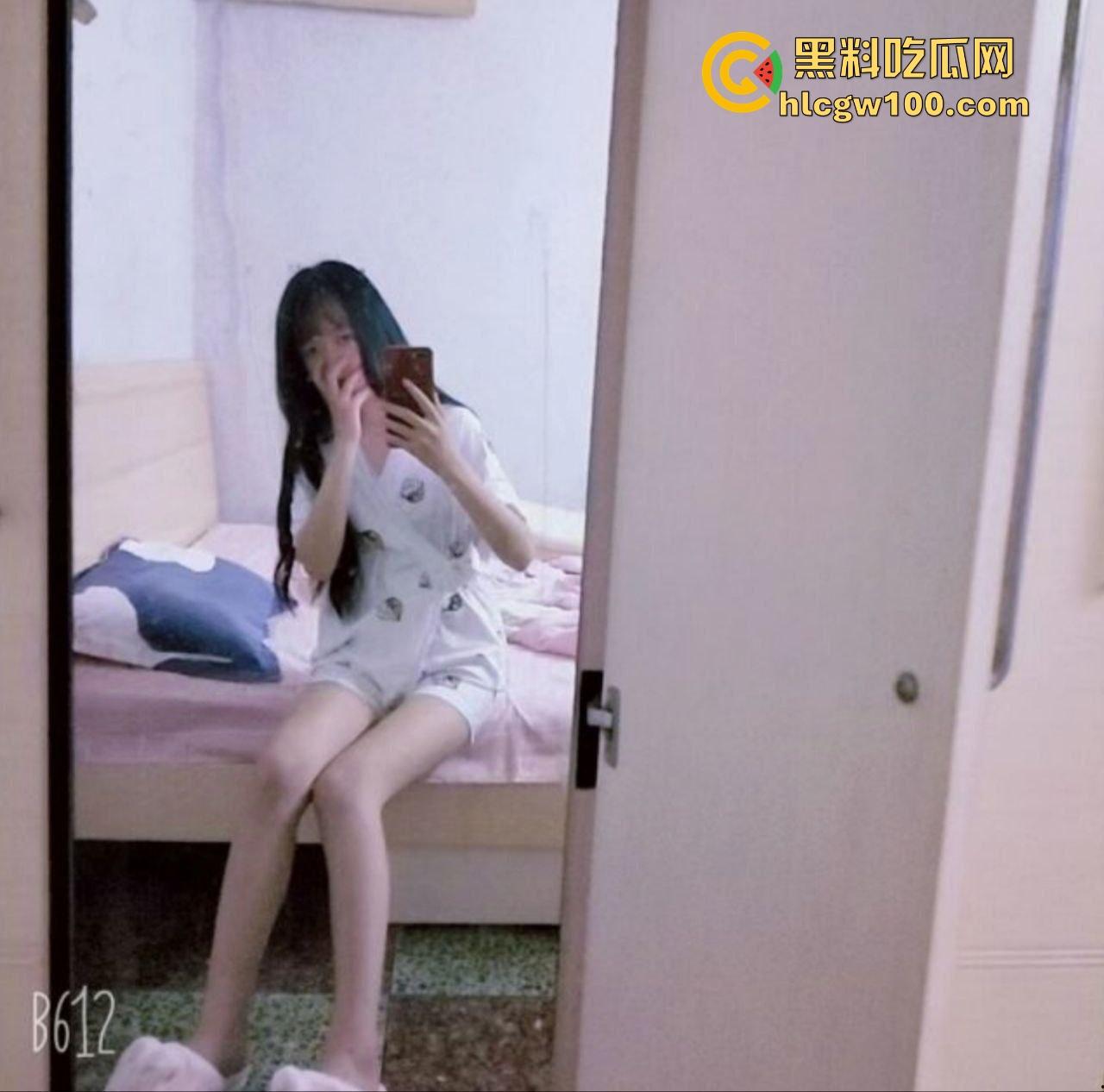 太原卫生职业技术学院【罗瑶】网恋约炮,被渣男透完还曝光裸照,护士制服外是天使,脱下来直接变婊子!-2