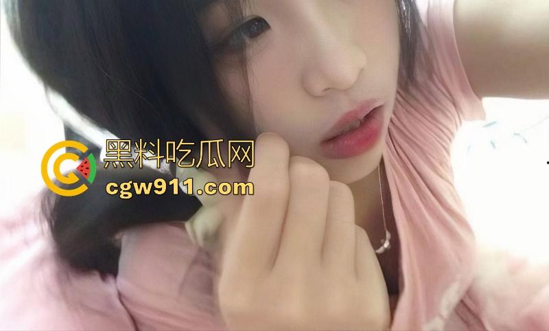 湖南师范大学【张芸】被富二代包养,丰满巨乳,青春气息扑面而来,身着情趣制服被猛干 !-5