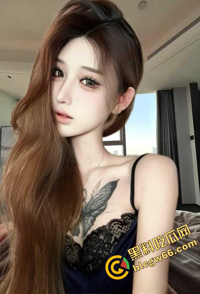 济南酒吧3P疯传,黑丝御姐当街搭讪被带走，前后双洞齐开被爆插成浪狗，骚叫声爽到抽搐！-2