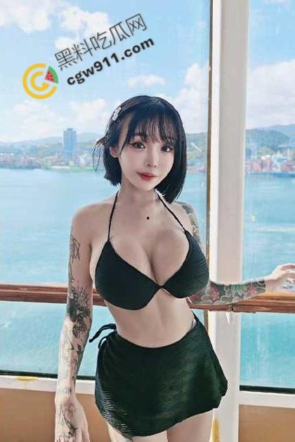 极品女星【苏樱纱季】拍摄现场!火辣肉战现场爆乳动天,观众围视难忍欲望,男优持久硬挺不停歇-3