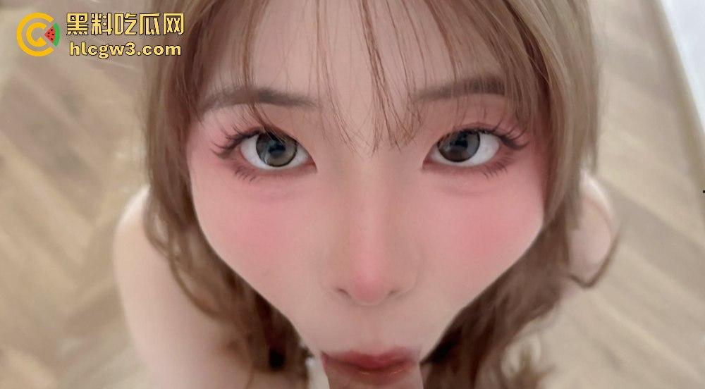 调教大神『电风扇』年底新作 巨乳美女排队圣水伺候舔屁眼,巨乳人妻肥臀扭成波浪,毒龙仰拍画面骚到极致!-1