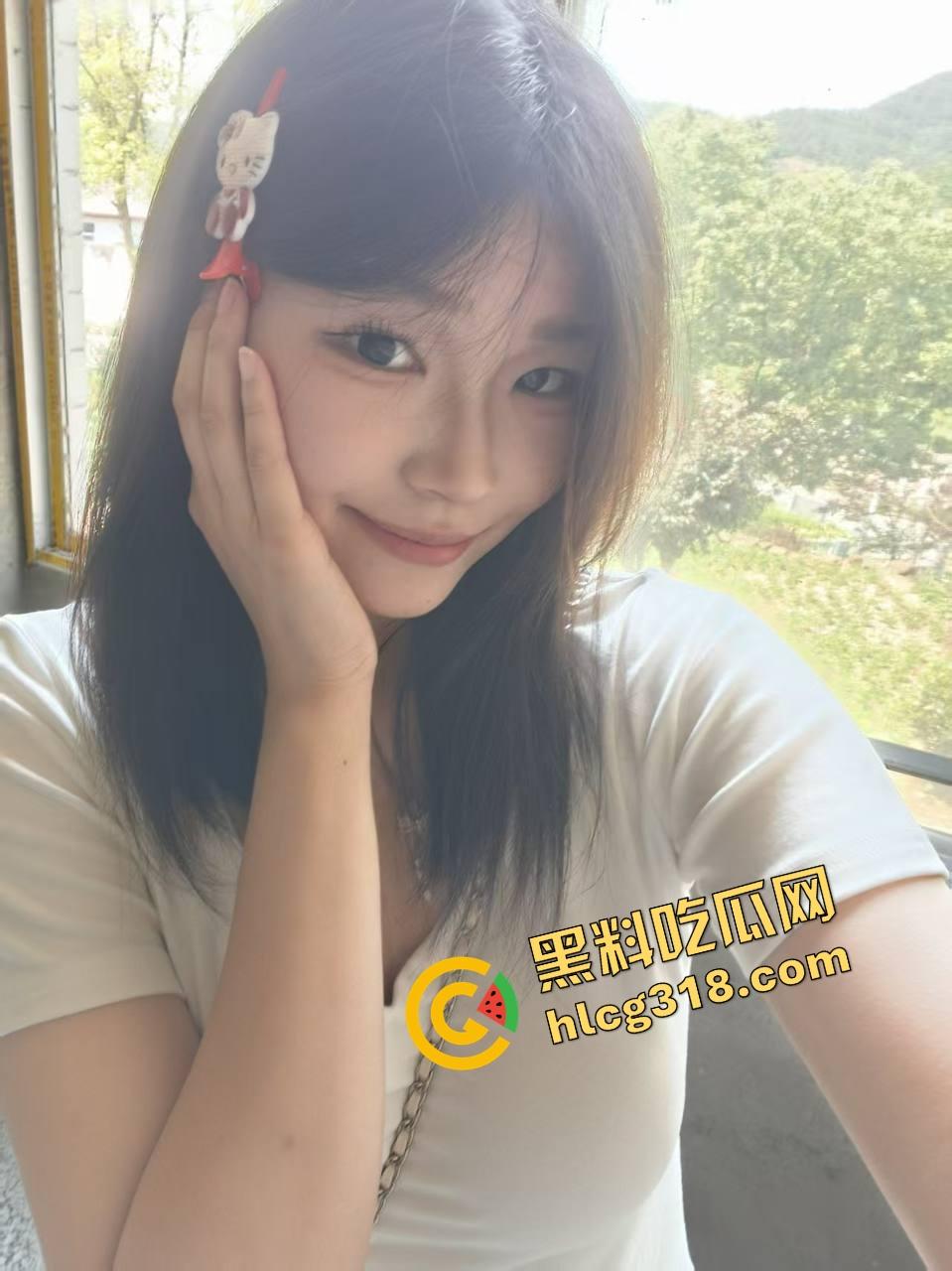 瓜友爆料室友带男朋友回宿舍，还以为没人直接床上疯狂猛操，结果我在角落全看光了床下目击全程！-3