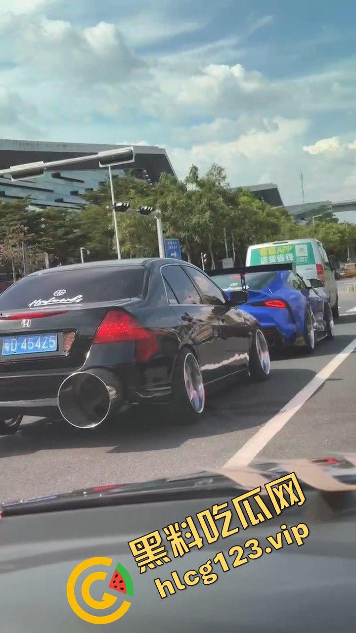 广东抖音网红改装车离谱！排气孔大到能塞下一个人，玩得也太过分了吧！-10
