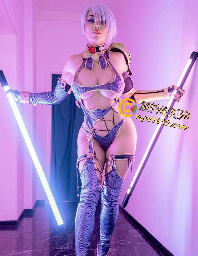 俄罗斯巨乳福利姬【Octokuro】最新作品流出，篮球般的大奶，粉嫩乳钉闪瞎路人眼，蹲坐骑乘假屌，太性感淫骚！-2