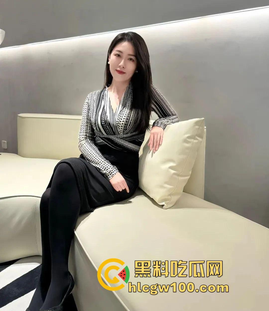 公园野战骚翻天,大姐饥渴难耐还想硬操,奈何大哥小弟弟趴着装死抢救无果,力不从心的尴尬看得人笑尿!-8