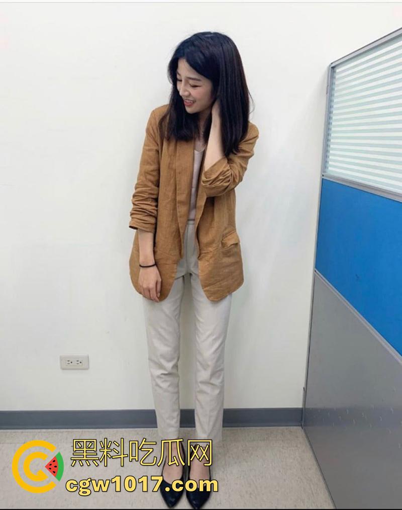 御姐女神白领女上司,潜规则大屌实习生,一夜情实录被曝光,身材纤细颜值高冷,被插的不停浪叫!-3