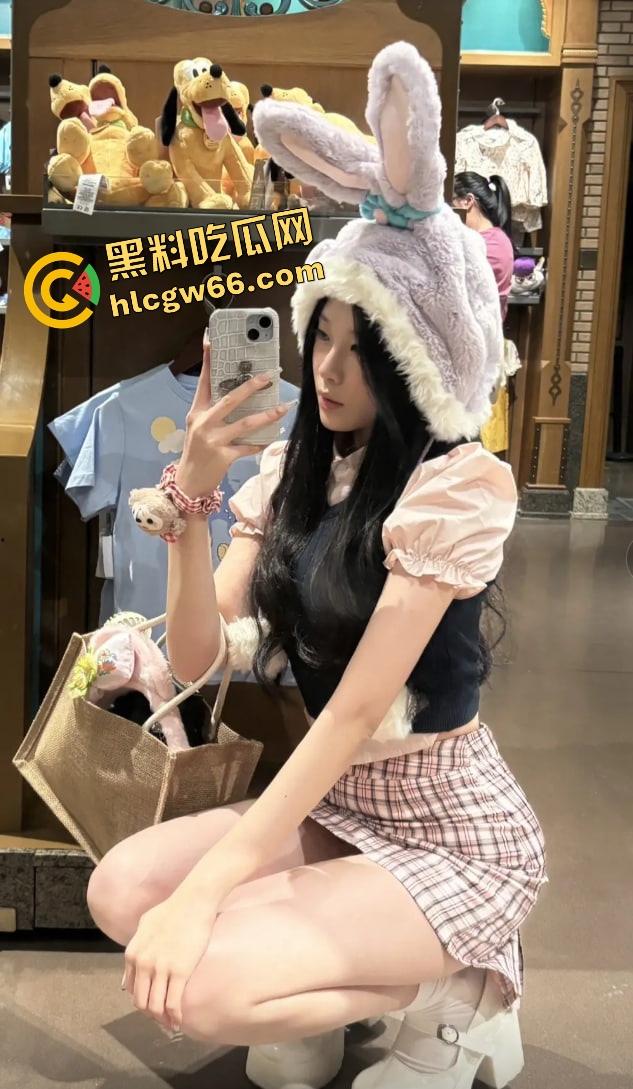 厦门高端伴游『关关』栽了,伴游新马泰日韩全亚洲飞,结果30秒榨精还敢嘲讽金主太快了!-11