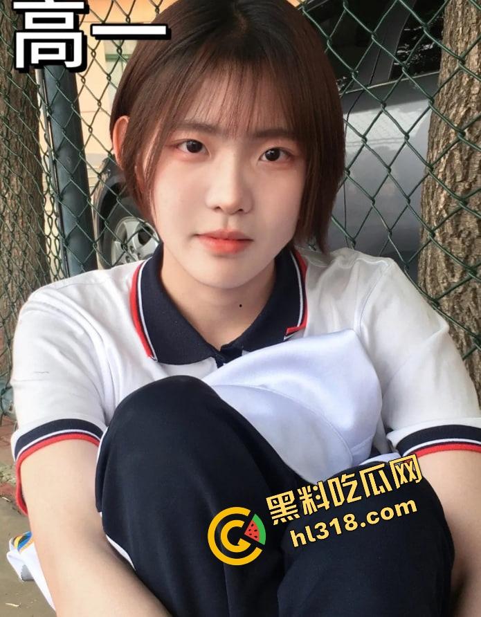 这不比红姐强百倍?抖音高颜女神『刘三好』站街卖身视频流出,极品身材竟然是男儿身,粉丝破大防!-5