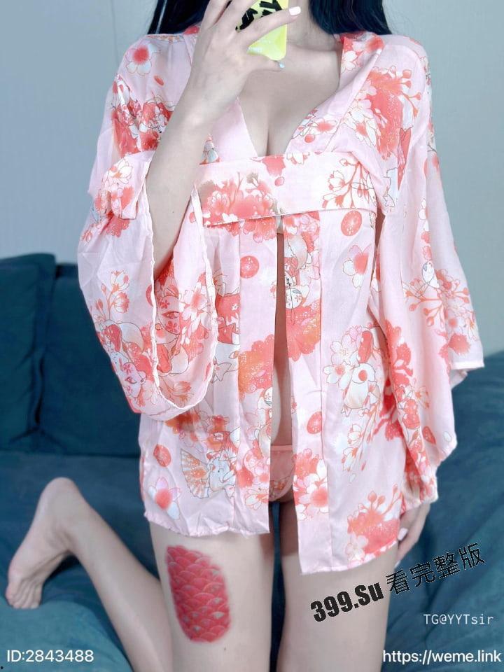 抖音170万粉 阿尔卑香小狗子  最新六期擦边图集37p+全部微密圈视频15v合集  专业擦边值得信赖!-13