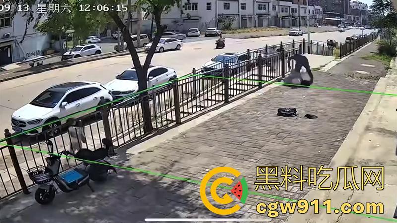 河北邯郸市峰峰矿区，矿务局附近发生砍人事件，男子被老婆以强奸威胁欲离婚，公公提刀砍其全家！-5