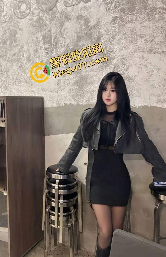 南京航天航空大学材料学院母狗『李晴雯』吃着男友的供养背地里偷鸡，分手后反手举报，北航兄弟快睁眼！-4