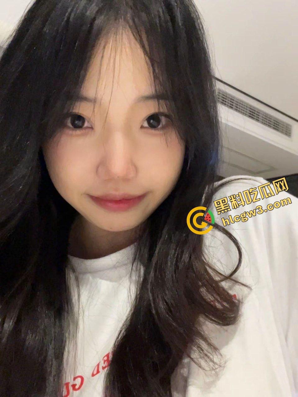 泉州职业技术大学反差婊骚鸡『黄巧玲』毕业投简历给大哥 闭眼吸蛋全裸暴力后入嫩体！独家曝光！-7