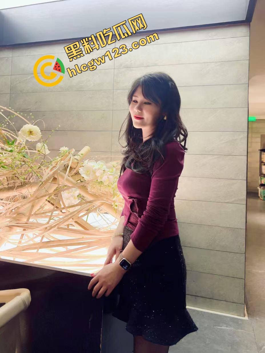 什么叫骚逼整活届的活教材？看完这位熟女的骚技，你就知道什么叫经验不是白长的！-3