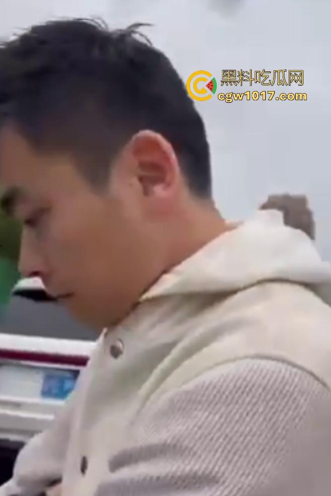 北京妇幼保健院停车场抓奸,律师【许晟骜】带小三产检撞正室丈母娘,小三直接坐地上哭,律师出轨能告赢吗?-5