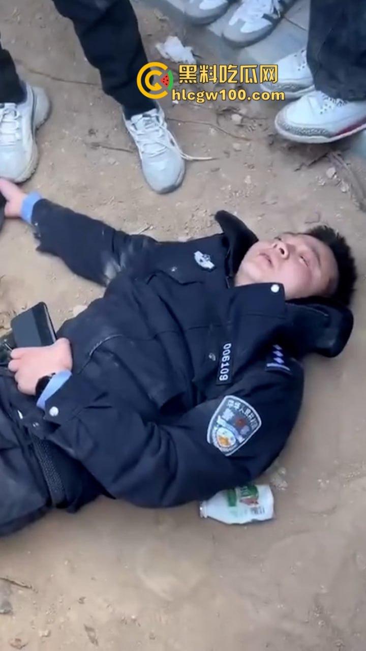 爆料越少事越大！蒲城职高警民大混战 十万民众为坠亡学生发声 当地被迫实行全城戒严管控 母亲含泪妥协！-7