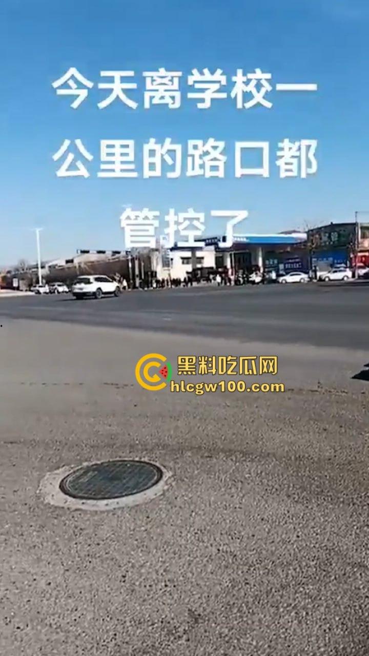 爆料越少事越大！蒲城职高警民大混战 十万民众为坠亡学生发声 当地被迫实行全城戒严管控 母亲含泪妥协！-13