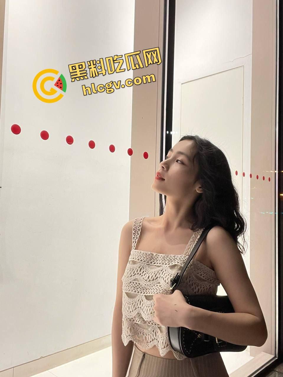 网友独家投稿真实曝光！湖南岳阳00后反差母狗『郑芯甜』与前男友性爱视频遭泄密 骚贱现场即刻呈现！-3