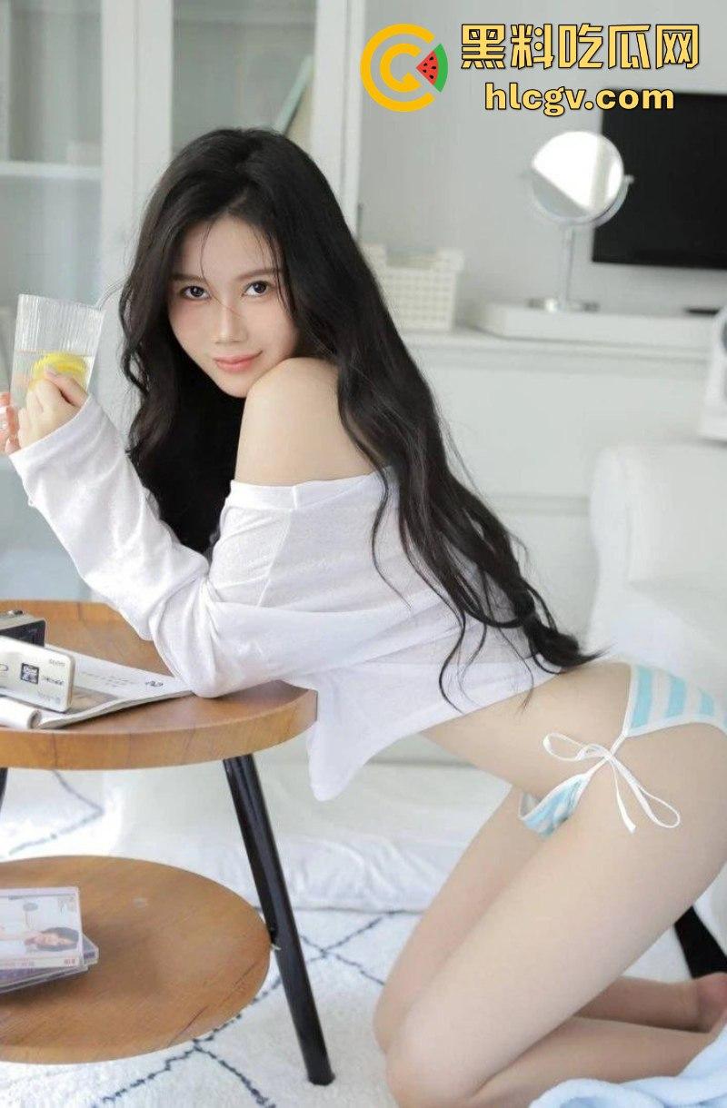 陈奕迅陪妹子去看陈奕迅演唱会 妹子陪我全垒打！这样的嫩妹真好骗一张票就搞定！-5