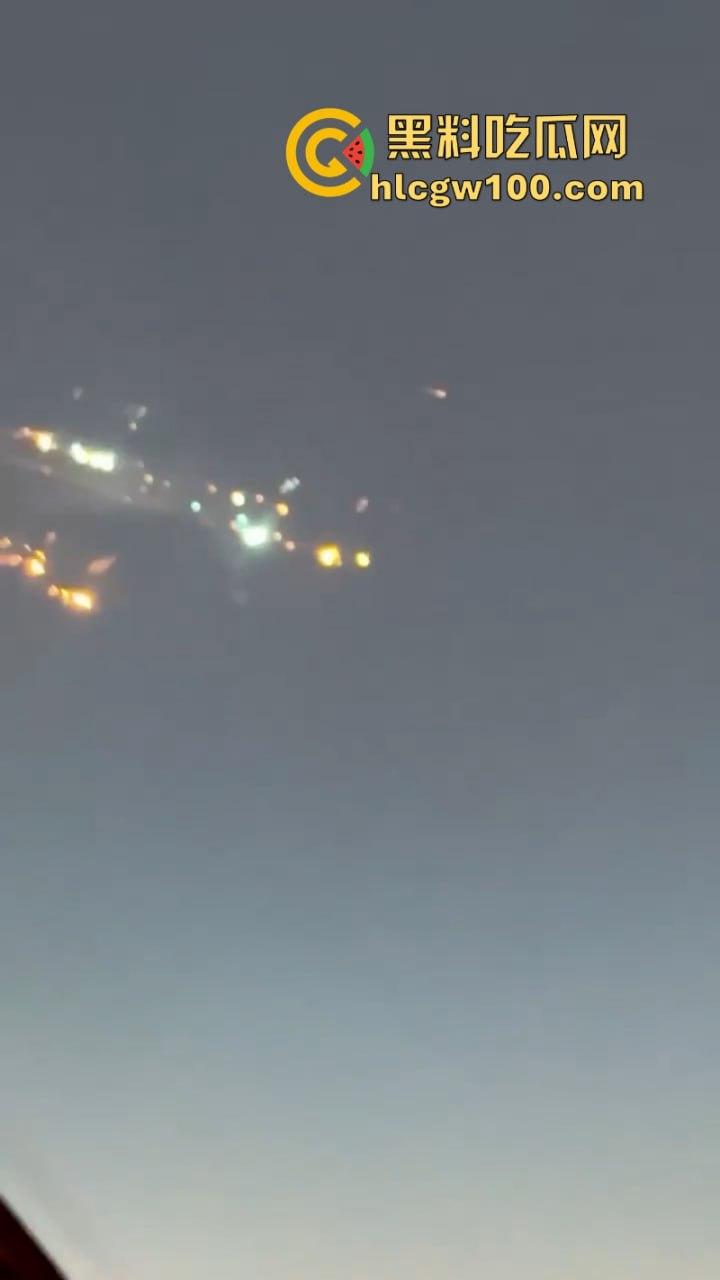 马斯克创造史上最贵世纪大烟花 星舰第七次升天又玩完!一级回收 二级脱轨空中解体屌炸天!-7