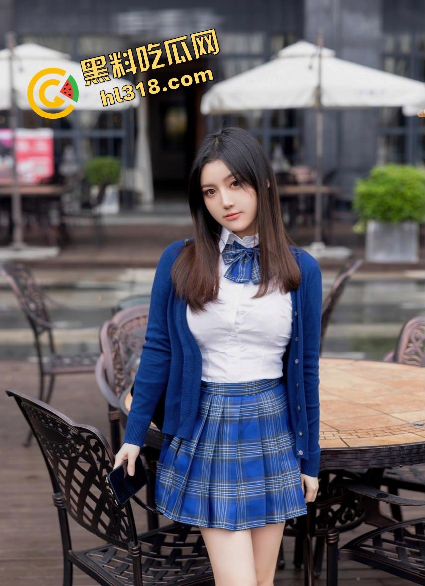 秀人网台湾嫩模『豆瓣酱』炸裂流出，速递车内激情实录，车震猛玩肉穴全程漏点看点拉满！-4