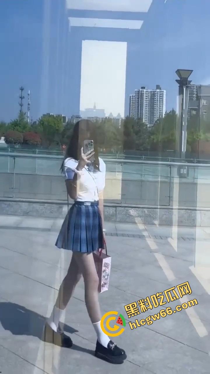 唐山矿老板建逼窝豪宅，后花园成性奴编队基地，学生女仆排队轮着供操，花样口交内射全包！-1