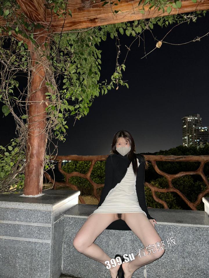 大神投稿！小母狗被调教的服服帖帖  大屌征服一切！露脸 坐标广州-3