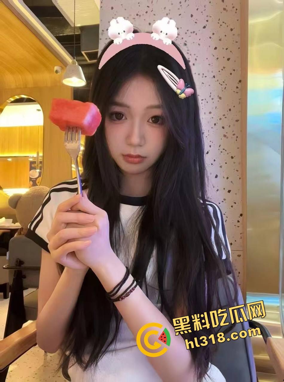 小鬼子财阀泳池淫趴曝光，巨乳尤物泡在泡泡池里，被富豪轮流后入爆操，水声浪叫混成一首交响曲！-2