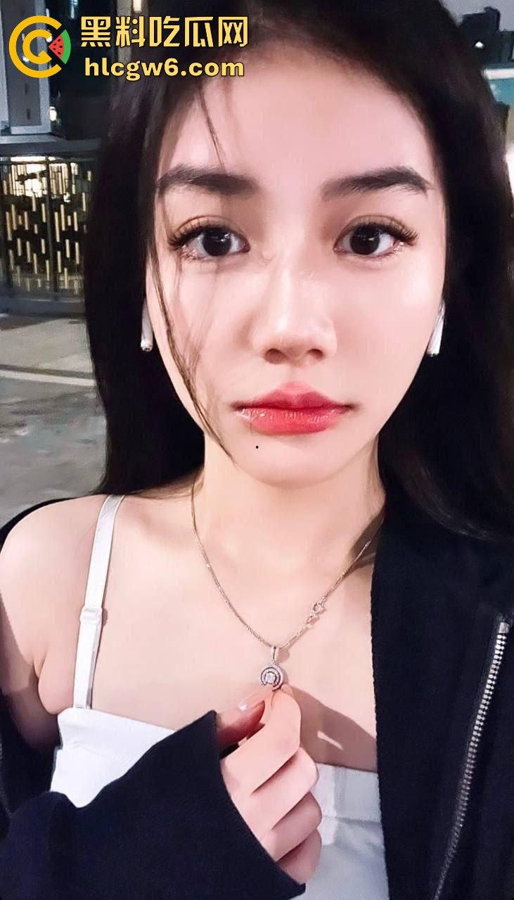 群友同城约到爱喝酒长沙酒蒙子妹妹,每次喝嗨了就干骚逼,酒精刺激性欲,喝多了还直接楼道开操!-2