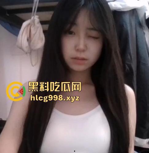 河北美院大一播音『张珊珊』口交视频泄漏!偷吃别人男友被挂校园墙,瓜友围观看看给这口活打个分!-5