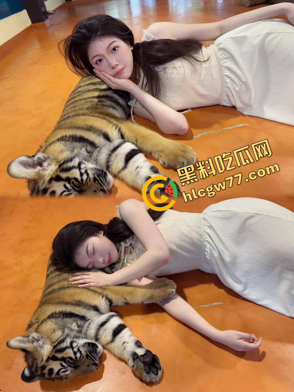 呼市鹏辉地产『杨梦琪』出轨私拍曝光，私下撩骚被老公发现 忍而不发揭露黑料，骚母狗撩客户颜射一脸！-7