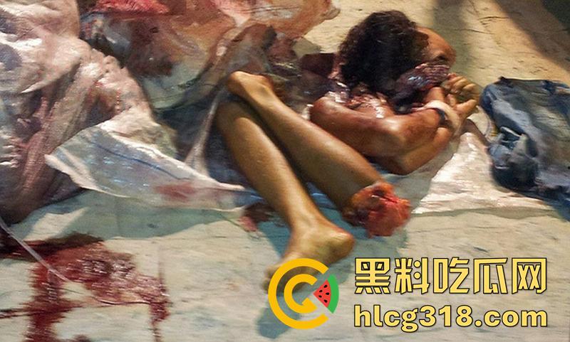 南美毒枭真实肢解女人现场，不枪毙直接割喉砍头，活生生直接割头卸四肢，全程绝望惨叫，胆小者勿入！-7