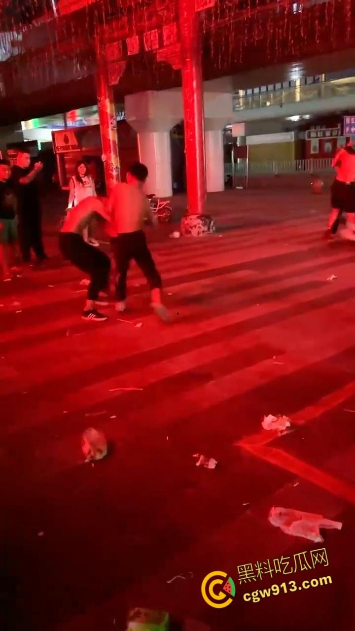 山东聊城市精神小伙3V3，且提前说好不报警，必须死磕到底，只因算命先生说我是土命 ！-2