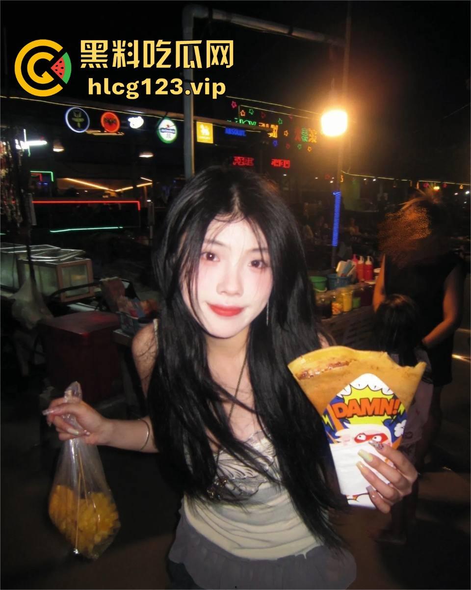 四颗福星的『王烁』塌了！嘚瑟嘲讽前女友蹭热度，结果家暴实锤送他登顶热搜！-1