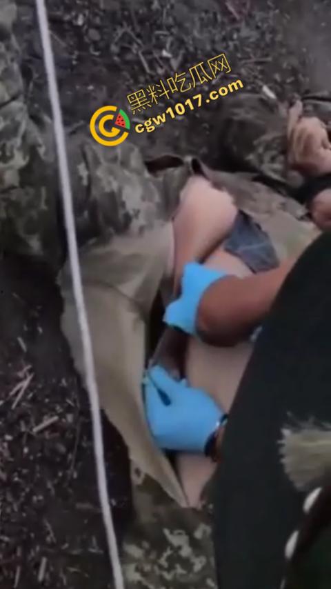 恐怖慎入：战俘被残虐致死内部视频曝光：耳朵，阴茎被残忍收割，现场画面血腥暴力，胆小这勿入！-4