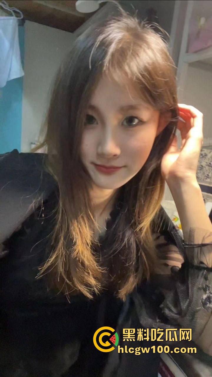 宁夏工商学院音乐生【刘思露】约炮视频曝光，全校出名的骚母狗免费白嫖爽！-2