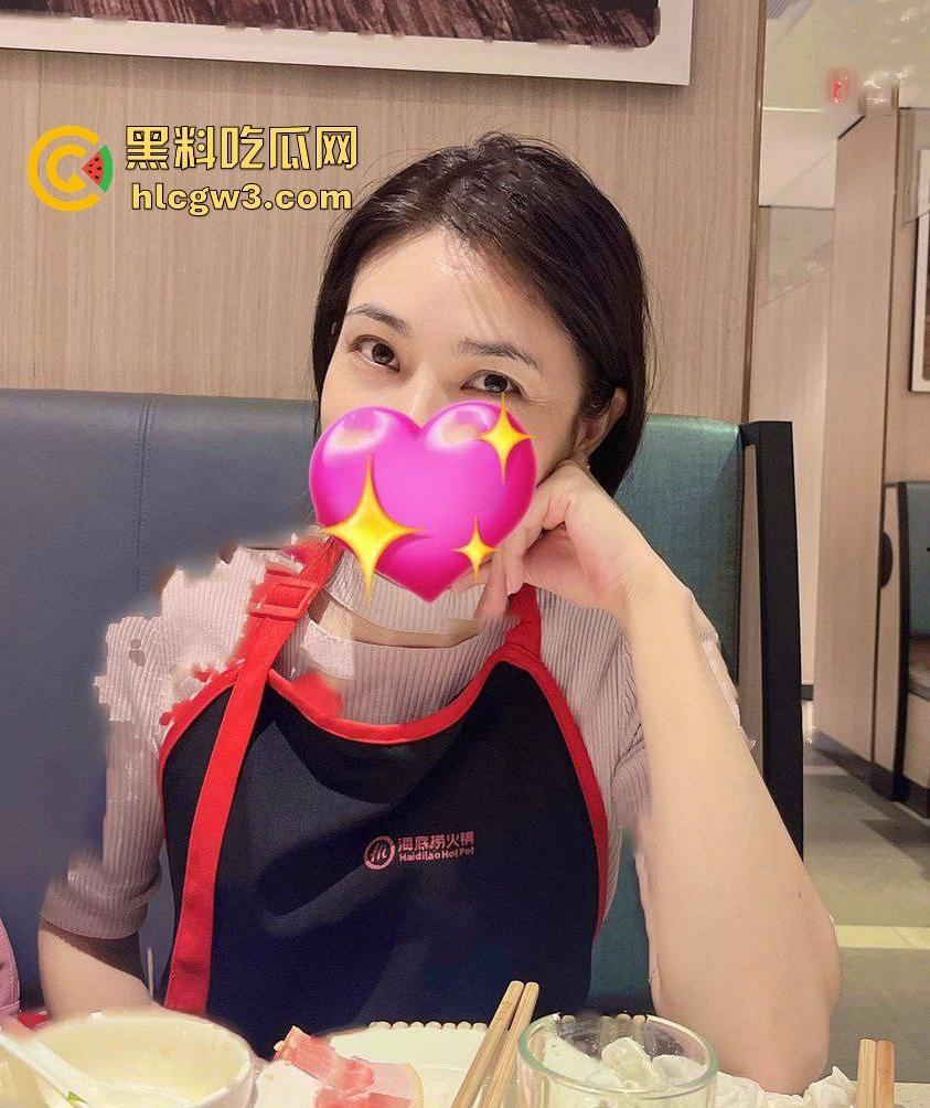 极品御姐人妻【康婉宁】私拍泄露!黑森林3P放浪无边,性感长腿骚母狗被干得死去活来 独家曝光!-12