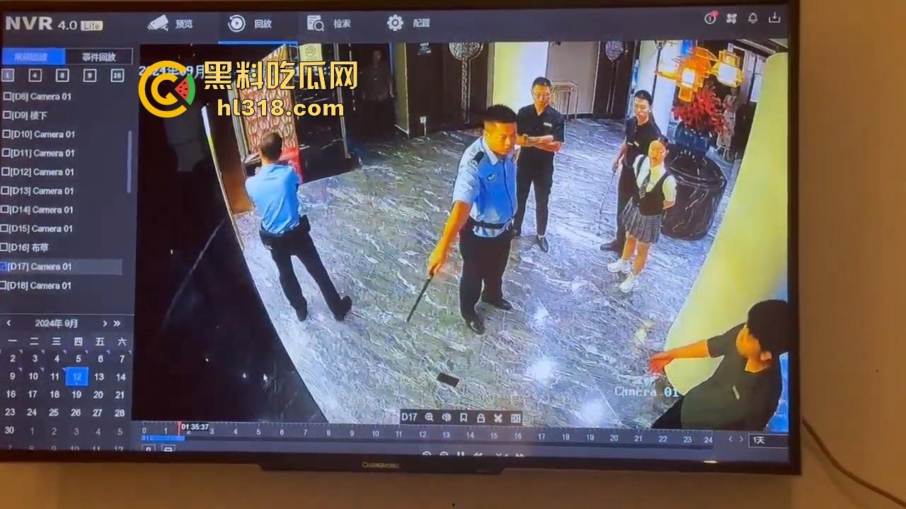 不是哥们这么勇的吗？黑龙江精神小伙当着警察的面打人，警察都懵逼了，这么嚣张的吗！-8