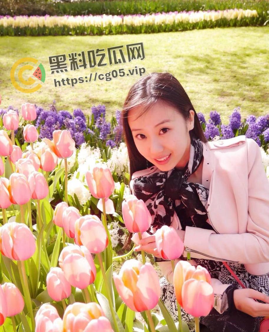 西安某高校中外研究办主任【施梦如】学生曝光 婚内出轨约炮 和学生乱搞 最喜欢被颜射 私密照片和视频被曝光-6