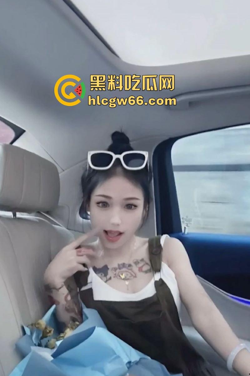 海口VG酒吧营销【曼头】竟然为了上头电子烟 不惜出卖身体和小伙玩3P淫乱派对 场面极其淫靡！-3