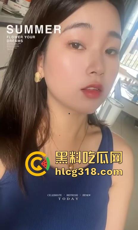 网恋约炮大翻车！房开好了套也买了，结果来个照骗，怎么相差这么大，自己约的炮含泪都要打完！-3