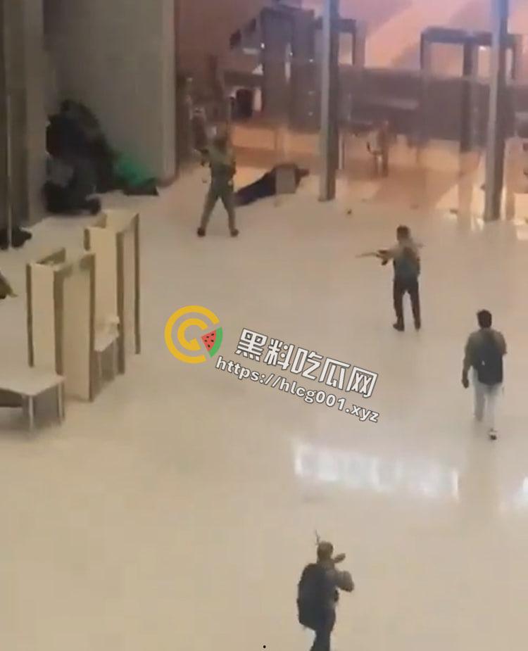 俄罗斯莫斯科附近克洛库斯市政厅枪击事件 特种部队突袭大楼大战恐怖分子 死亡上百人 遍地尸体 现场直达-5